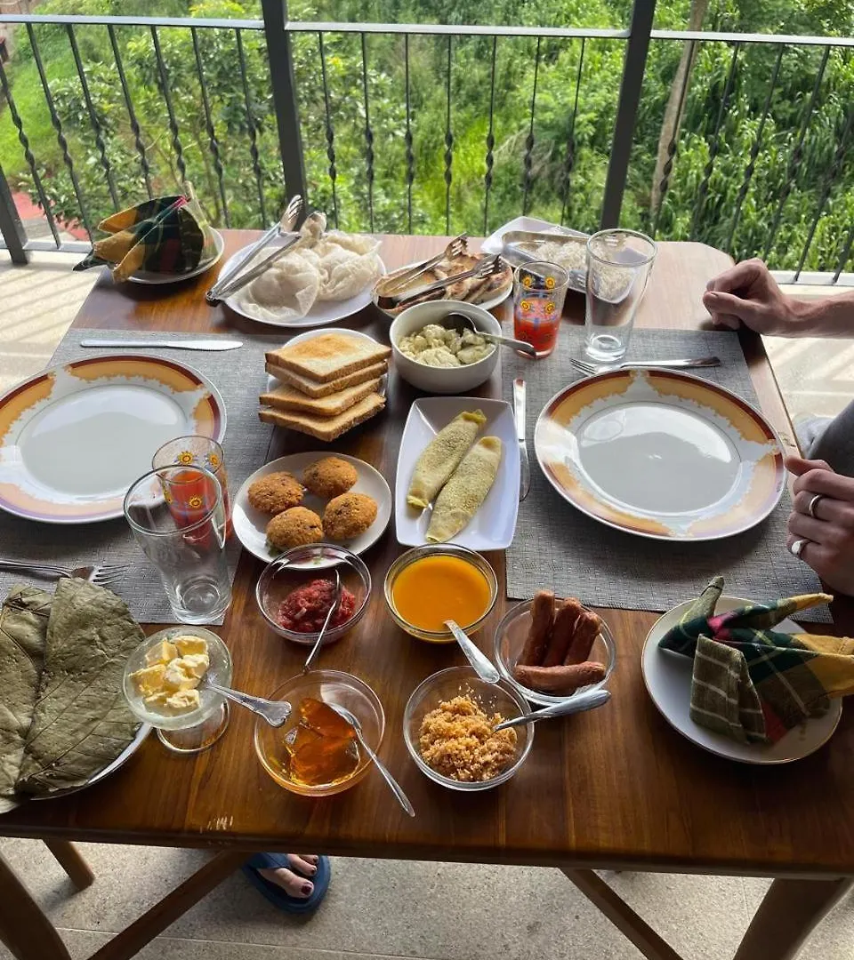 Hotel Lush Breeze Kandy 0*,  Sri Lanka