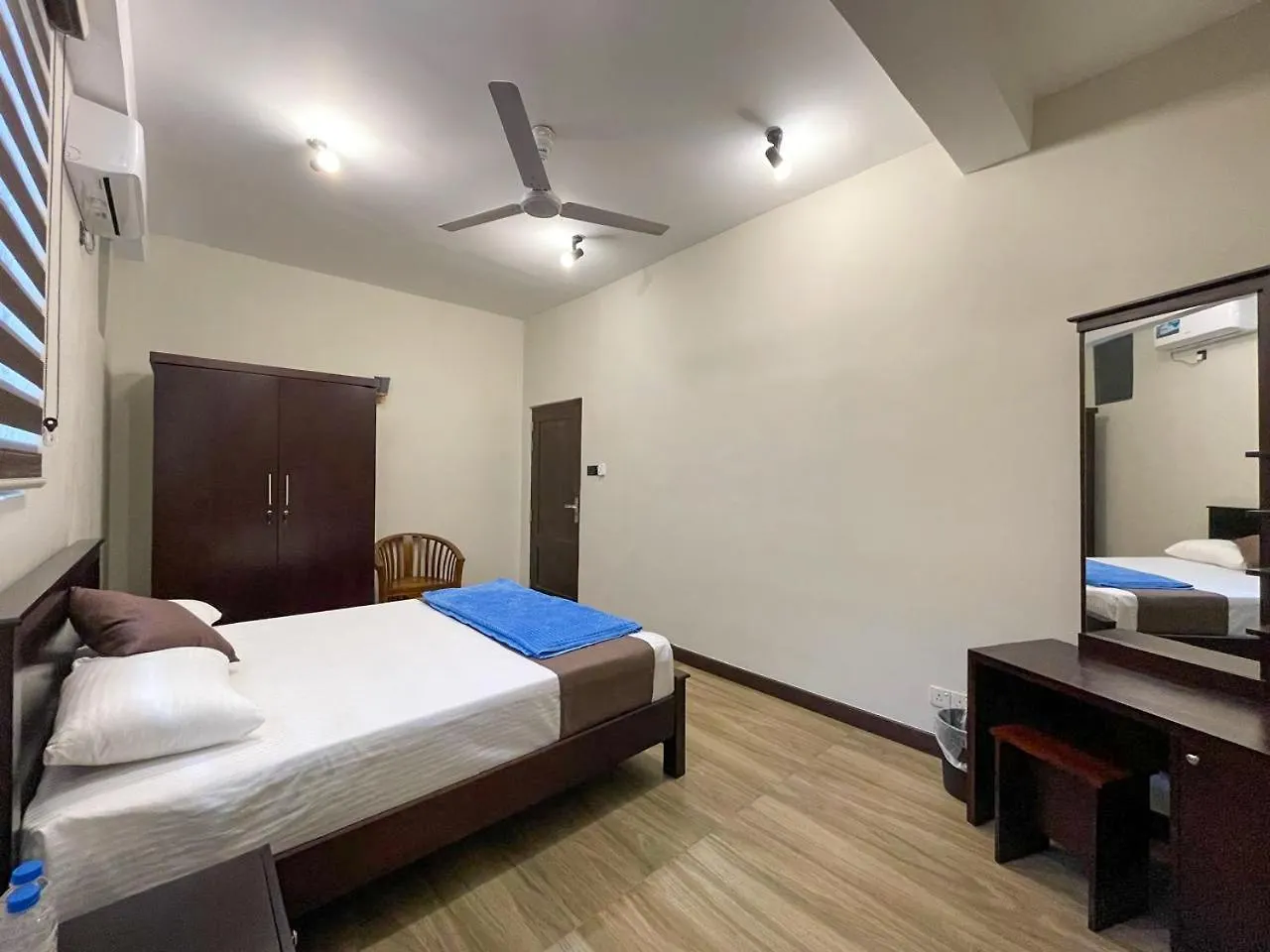 Gasthof Hotel Lush Breeze Kandy